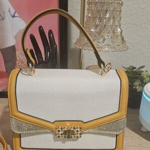 Elegant White and Yellow Handbag